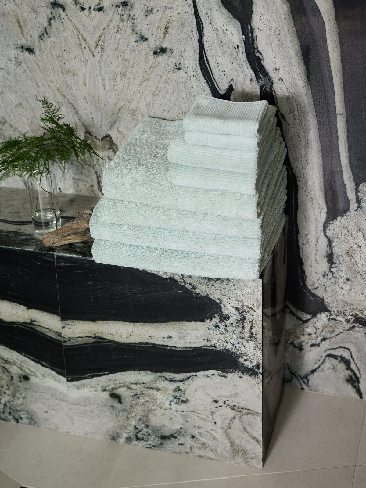 Cozy Earth Ribbed Terry Bath Towel Set