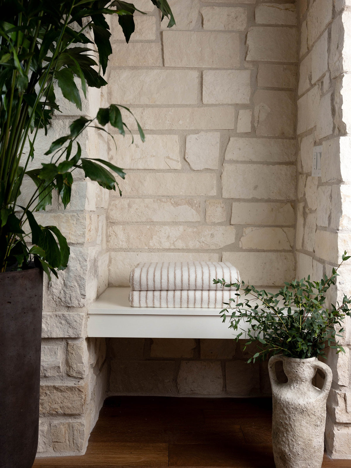 Cozy Earth Luxe Bath Towels