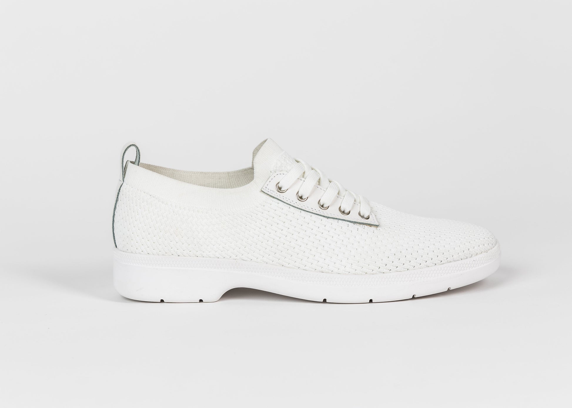 James O'Regan VIPER (White) - Mann