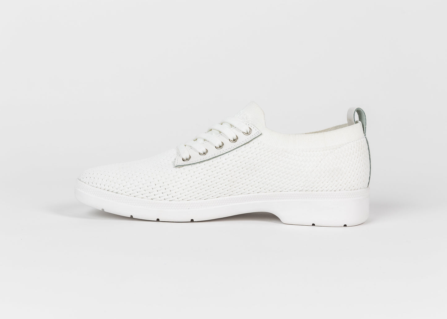 James O'Regan VIPER (White) - Mann