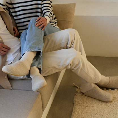 Cozy Earth Lakehouse Clog