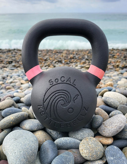 SoCal Kettlebellz 8 kg (18 lb) Powder-Coated Cast-Iron Kettlebell – Black