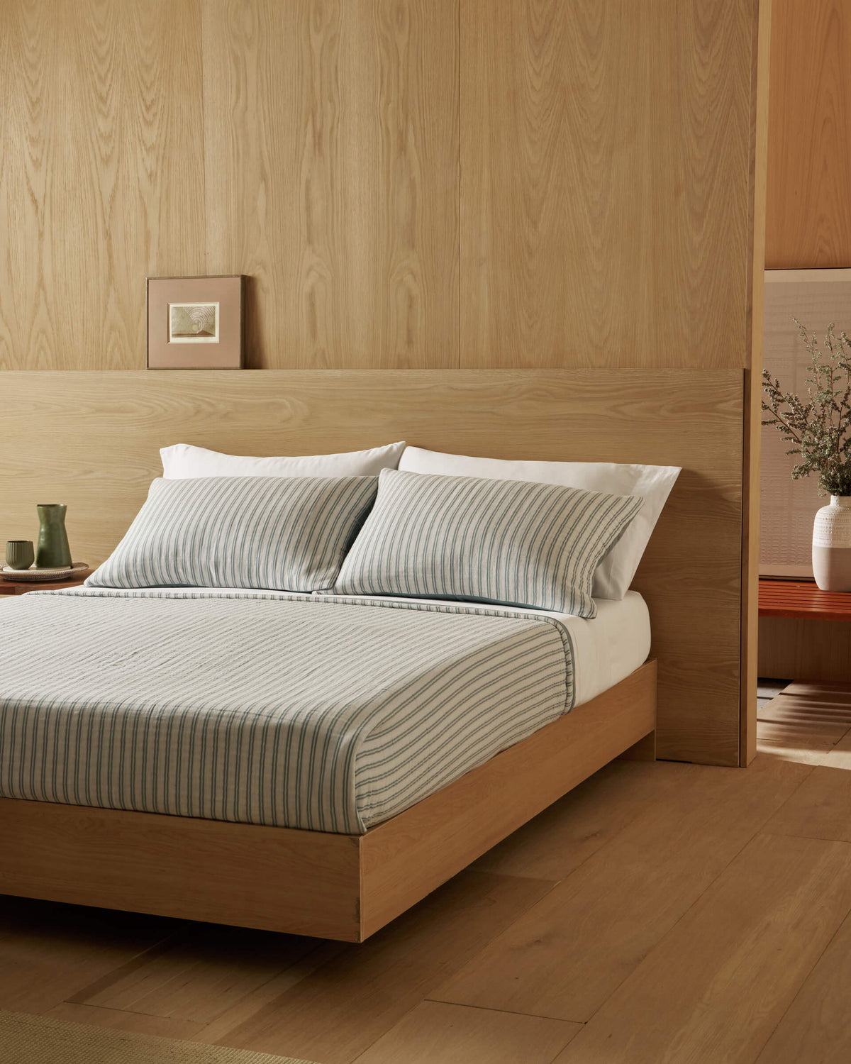 Cozy Earth Waterfront Coverlet