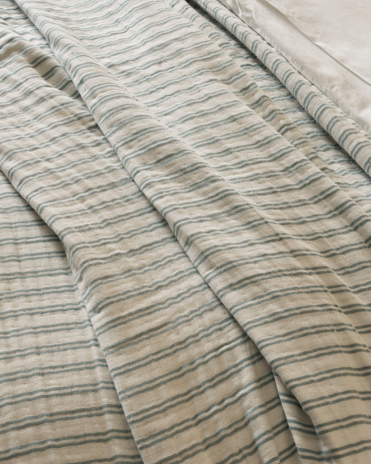 Cozy Earth Waterfront Coverlet