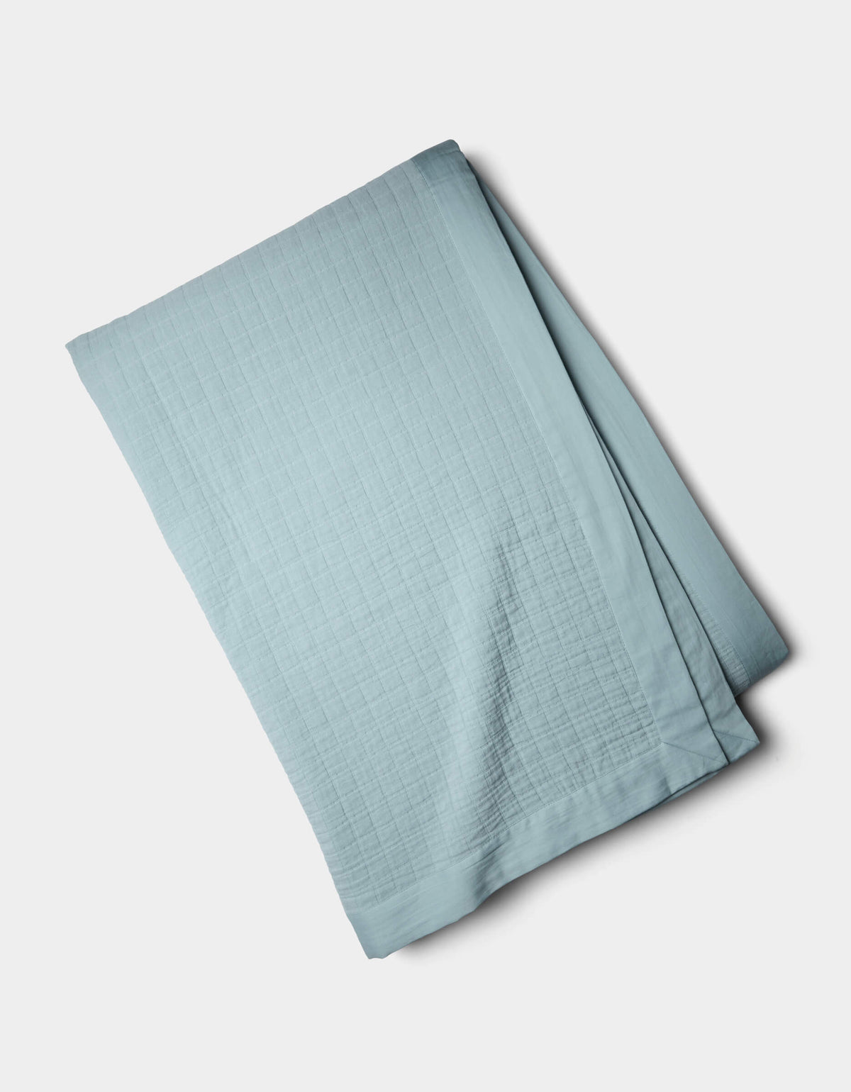 Cozy Earth Waterfront Grid Matelasse Blanket
