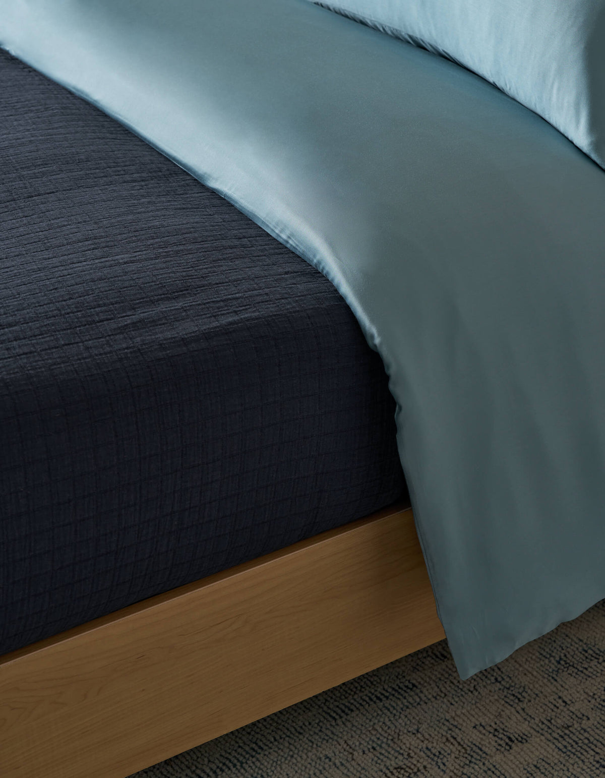 Cozy Earth Waterfront Grid Matelasse Blanket