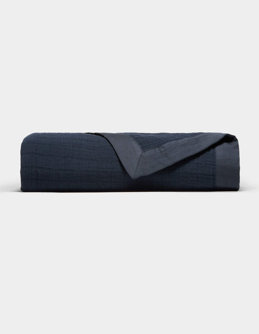 Cozy Earth Waterfront Grid Matelasse Blanket