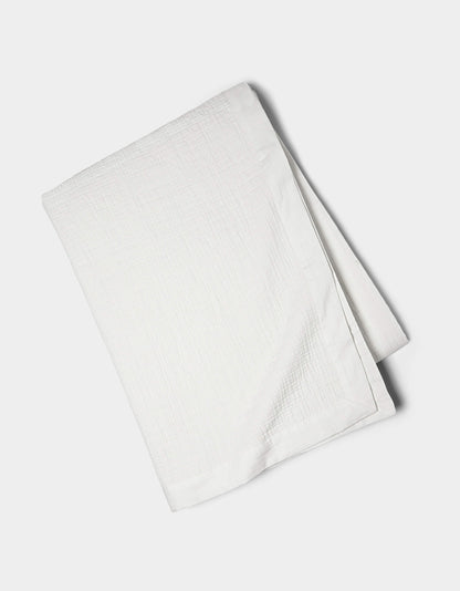 Cozy Earth Waterfront Grid Matelasse Blanket