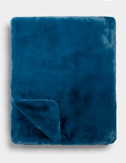 Cozy Earth Superplush Cuddle Blanket