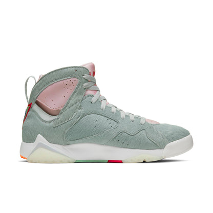 Size 11M Jordan 7 Retro SE 'Hare 2.0'
