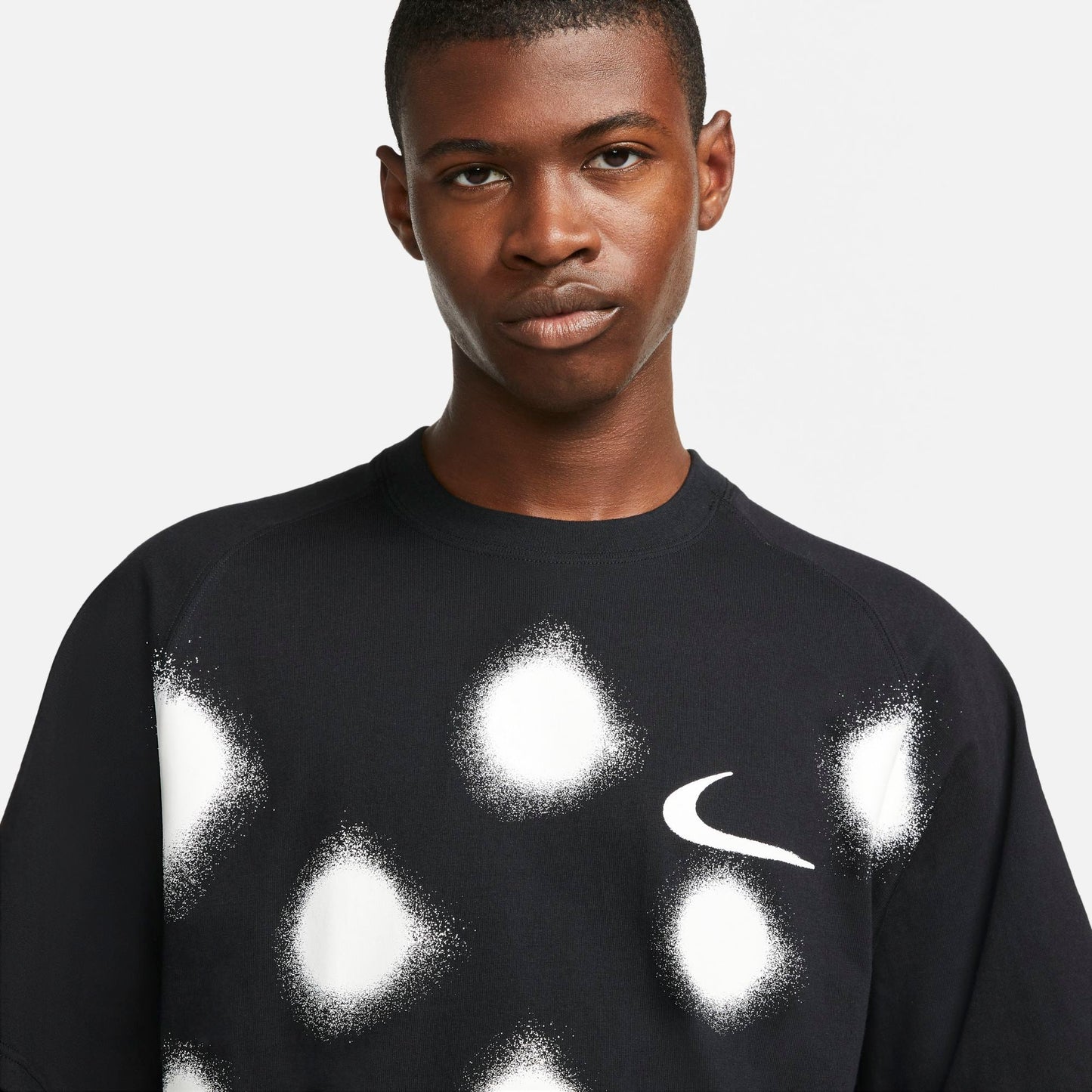 Size S Off-White x Nike Spray Dot T-Shirt 'Black'