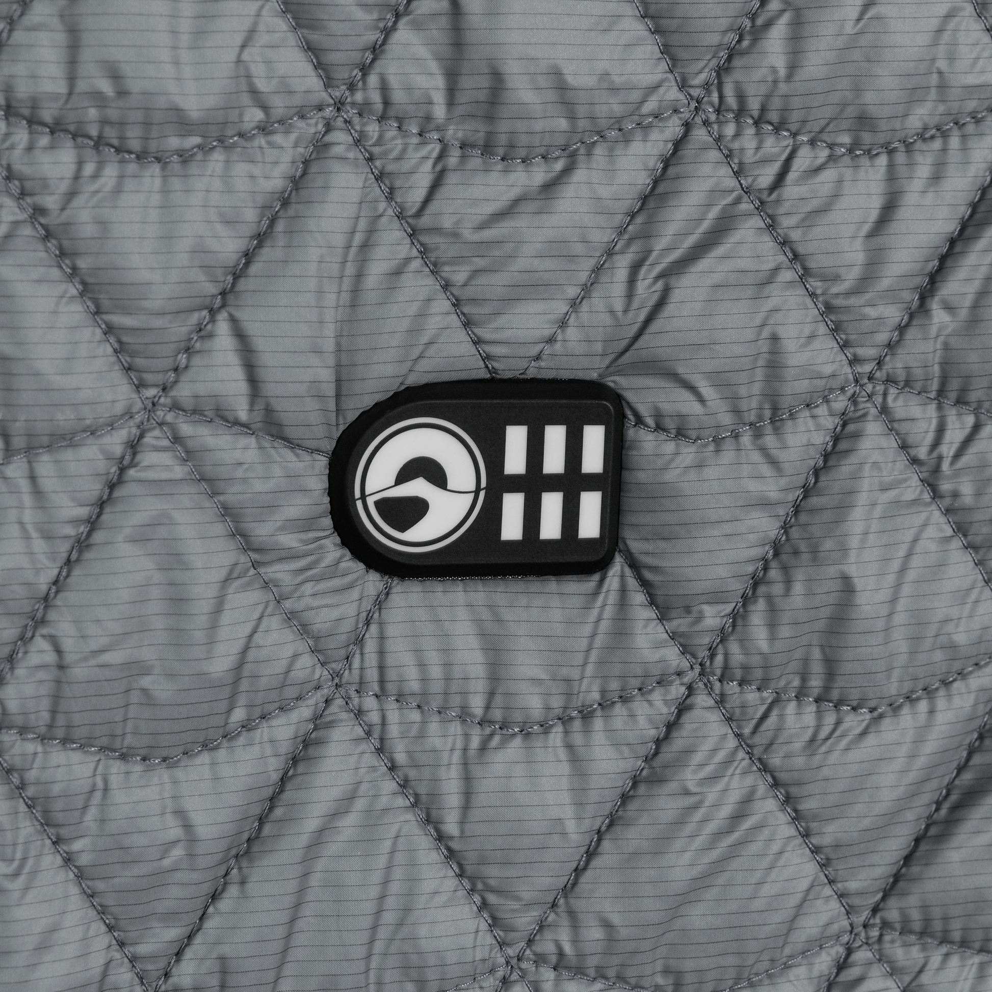 Gobi Heat Cove Heated Portable Blanket - with Dual Control - Mann