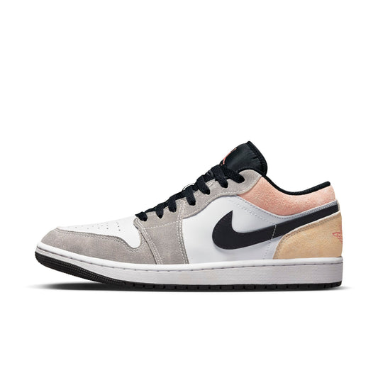 Jordan 1 Retro Low SE ‘Flight Club’