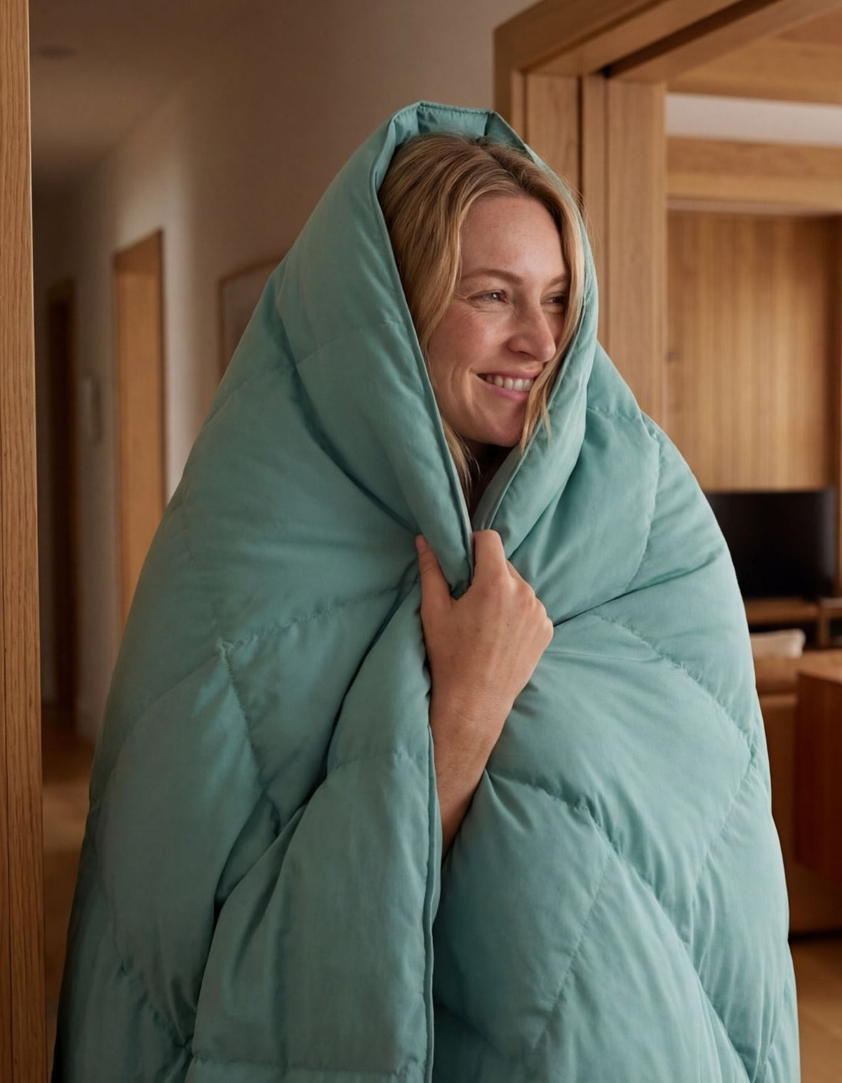 Cozy Earth Down Alternative Throw