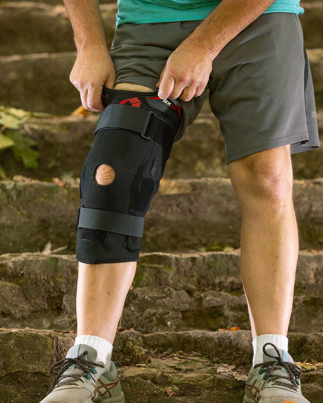EVS SX01 Knee Brace - Single