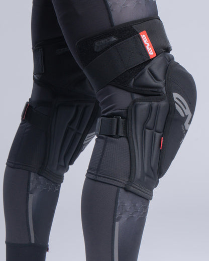 EVS TP199 Lite Blackout Knee Guard