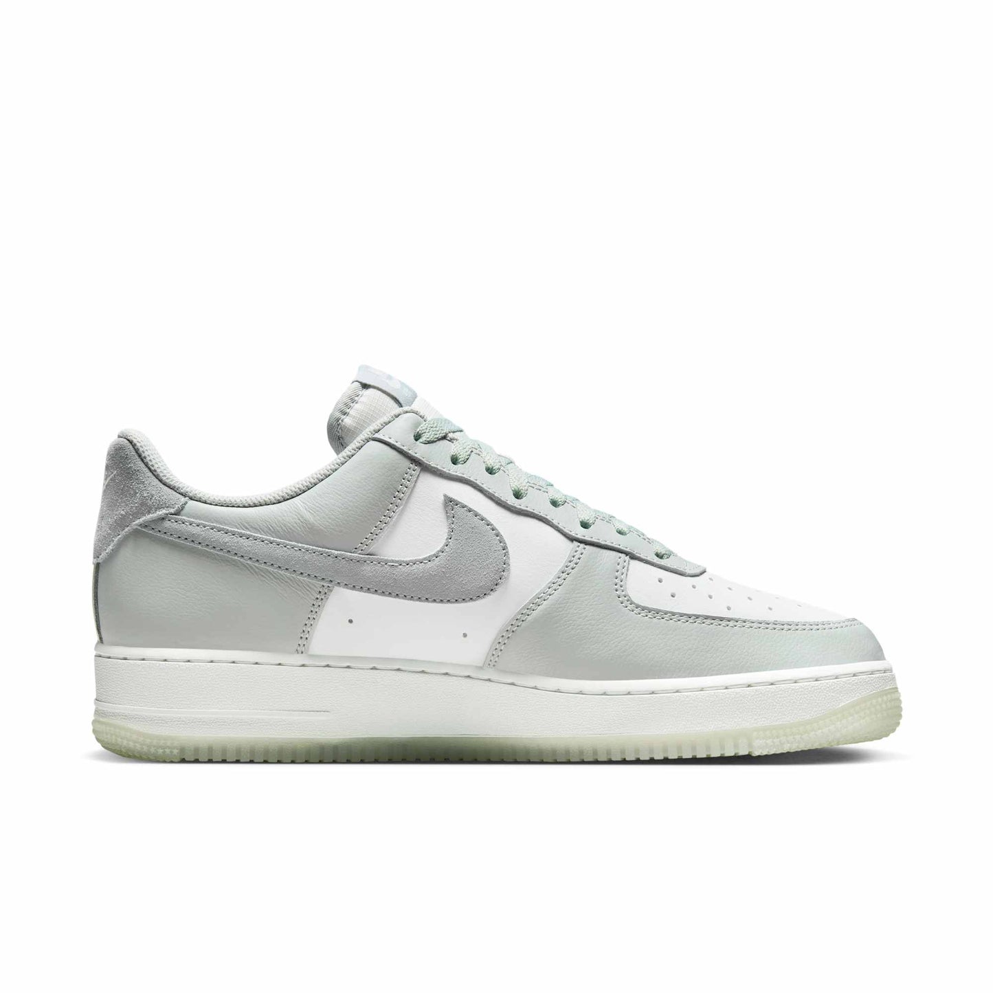 Nike Air Force 1 '07 LV8 'Light Silver Pumice'