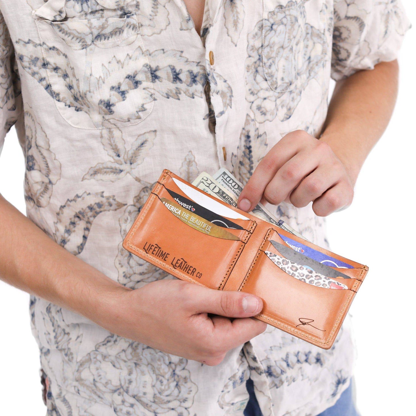 Bowman Bifold Wallet - Lifetime Leather Co