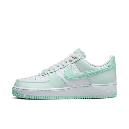 Size 10M Nike Air Force 1 Low 'Mint Foam'