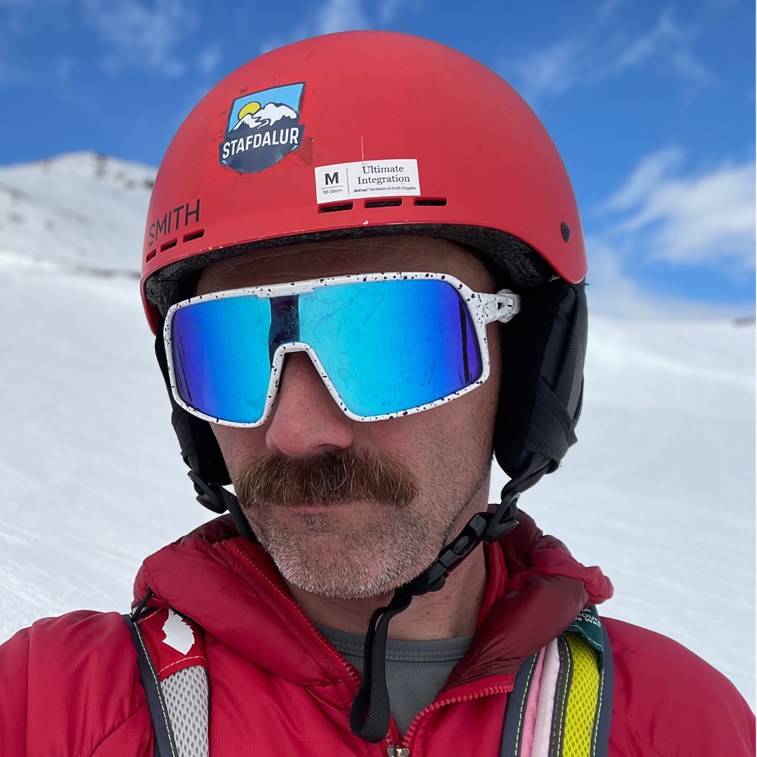 Eastern Outer Flying Dog - Snowstorm with Blue-Mirror Revo Lens - Mann