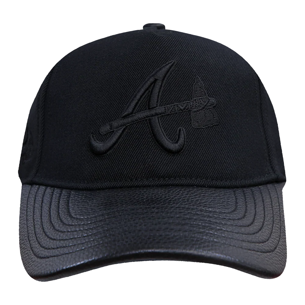 Atlanta Braves - MLB Blackout Pinch Front Strapback Men's Hat - Mann