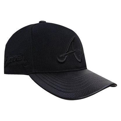 Atlanta Braves - MLB Blackout Pinch Front Strapback Men's Hat - Mann