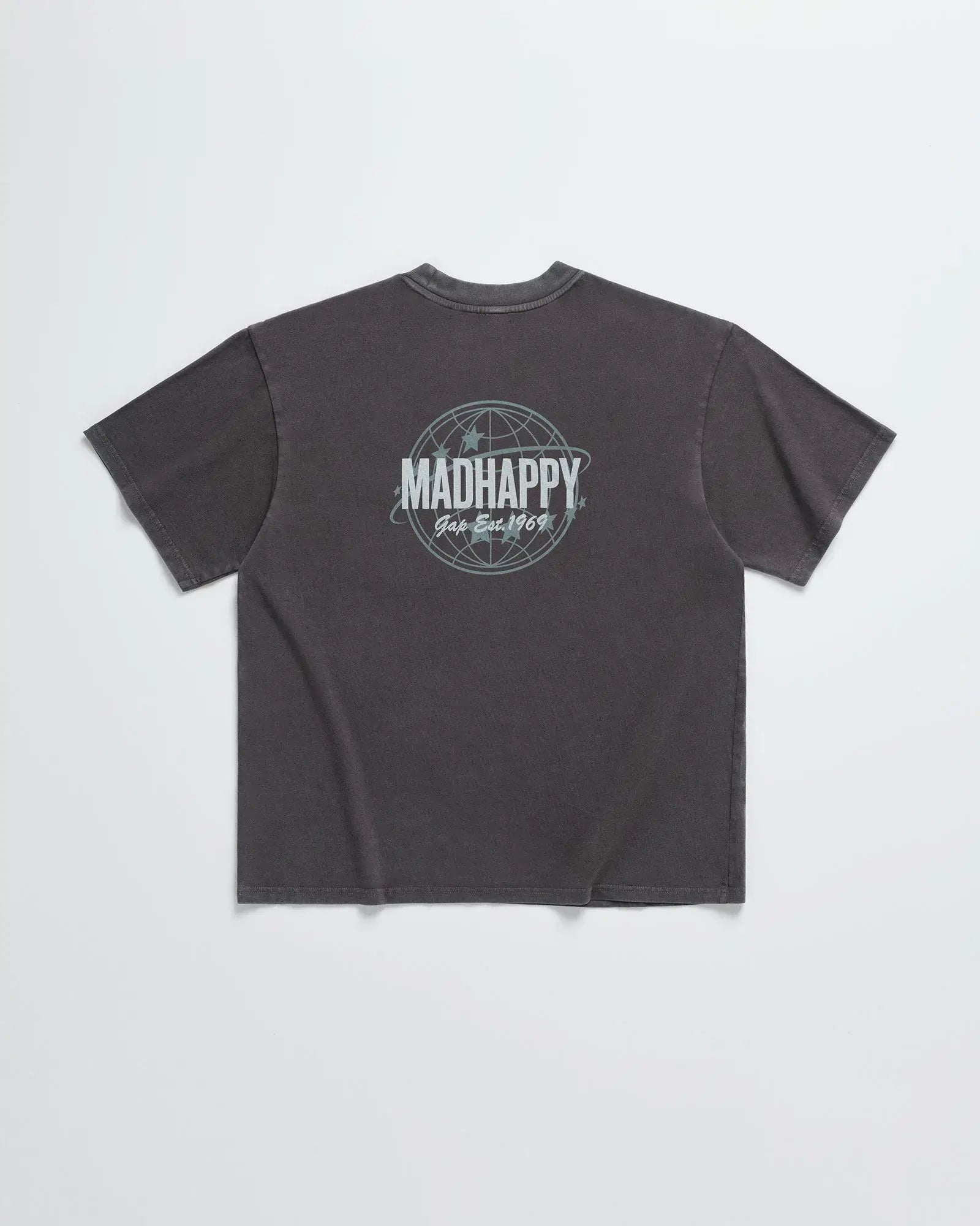 Gap x MadHappy Globe Pocket Tee - Moonless - Mann