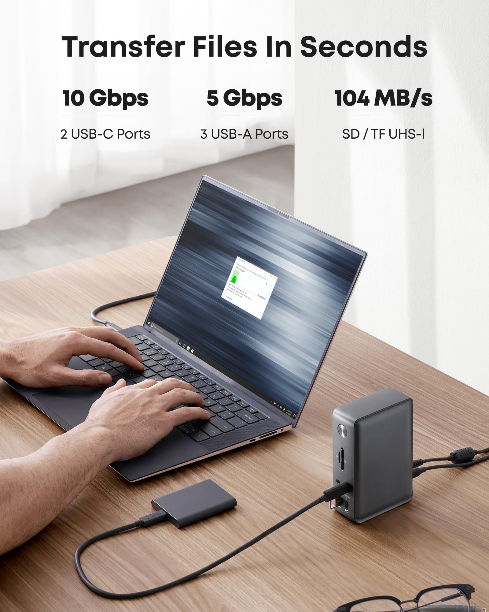 Anker 575 USB-C Docking Station (13-in-1) - Mann