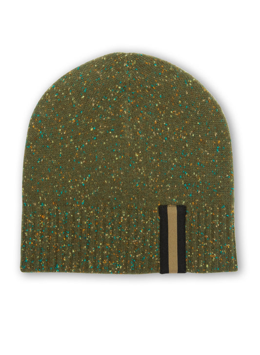 Woman in Ivory Cashmere Blend Beanie