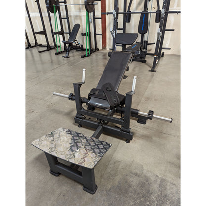 SFE Plate Loaded Hip Thrust Glute Drive Machine