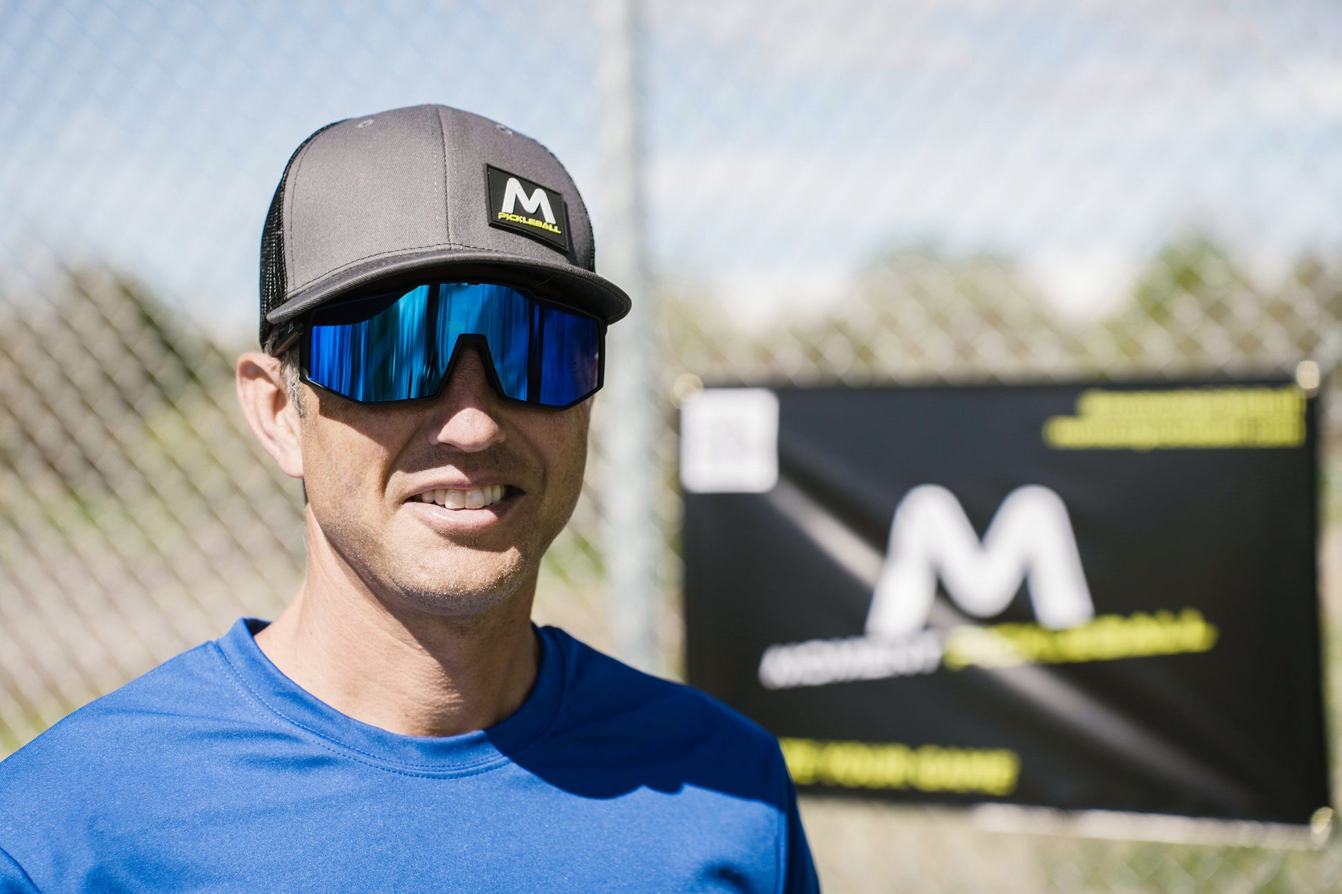 Moment Pickleball Pro-Guard Glasses Set with Blue Mirrored Lens - Mann