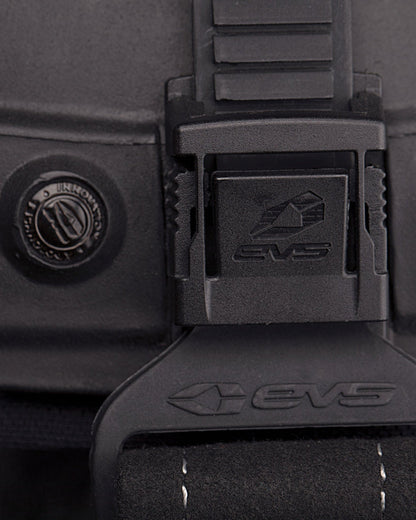 EVS RS9 Knee Brace