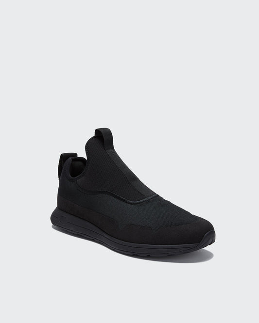 Size 8M YORK Athletics Henry Runner / Mesh / BlacktopThe Gail Recovery Trainer / Knit / Triple Black