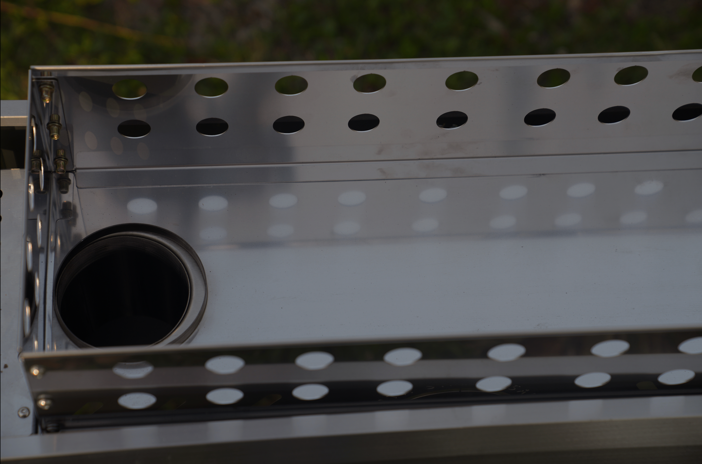 NSS Standard Sauna Stove Rock Basket – Maximize Steam and Relaxation - Mann