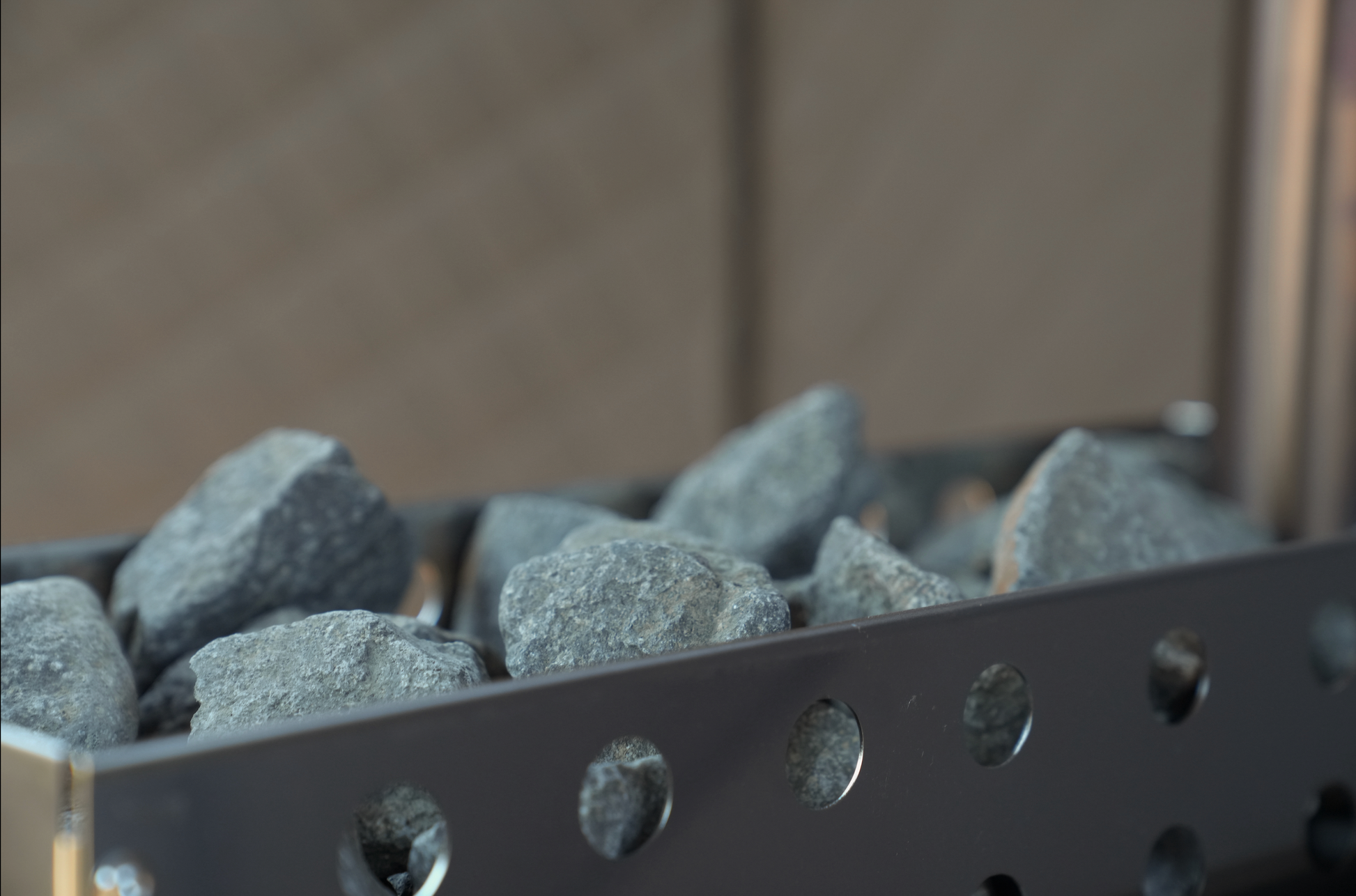 NSS Standard Sauna Stove Rock Basket – Maximize Steam and Relaxation - Mann