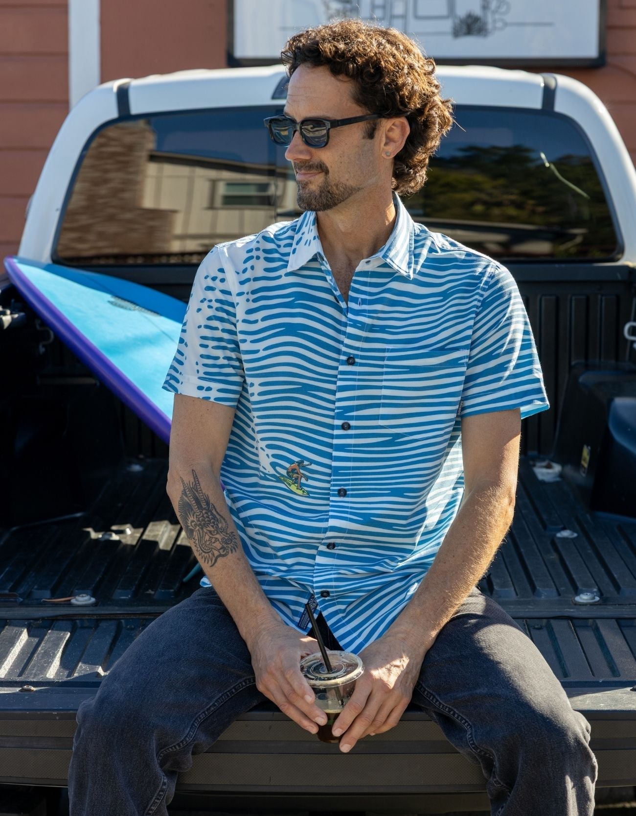Baja Llama 100 Foot Wave - Vagabond Button Up