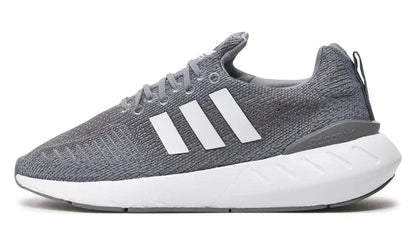 Size 13M Adidas Swift Run 22 'Grey/White'