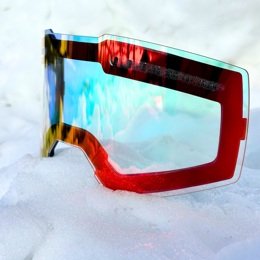 Eastern Outer Lens: Add-on Clear Magnetic Lens for the BLITZ Goggle - Mann