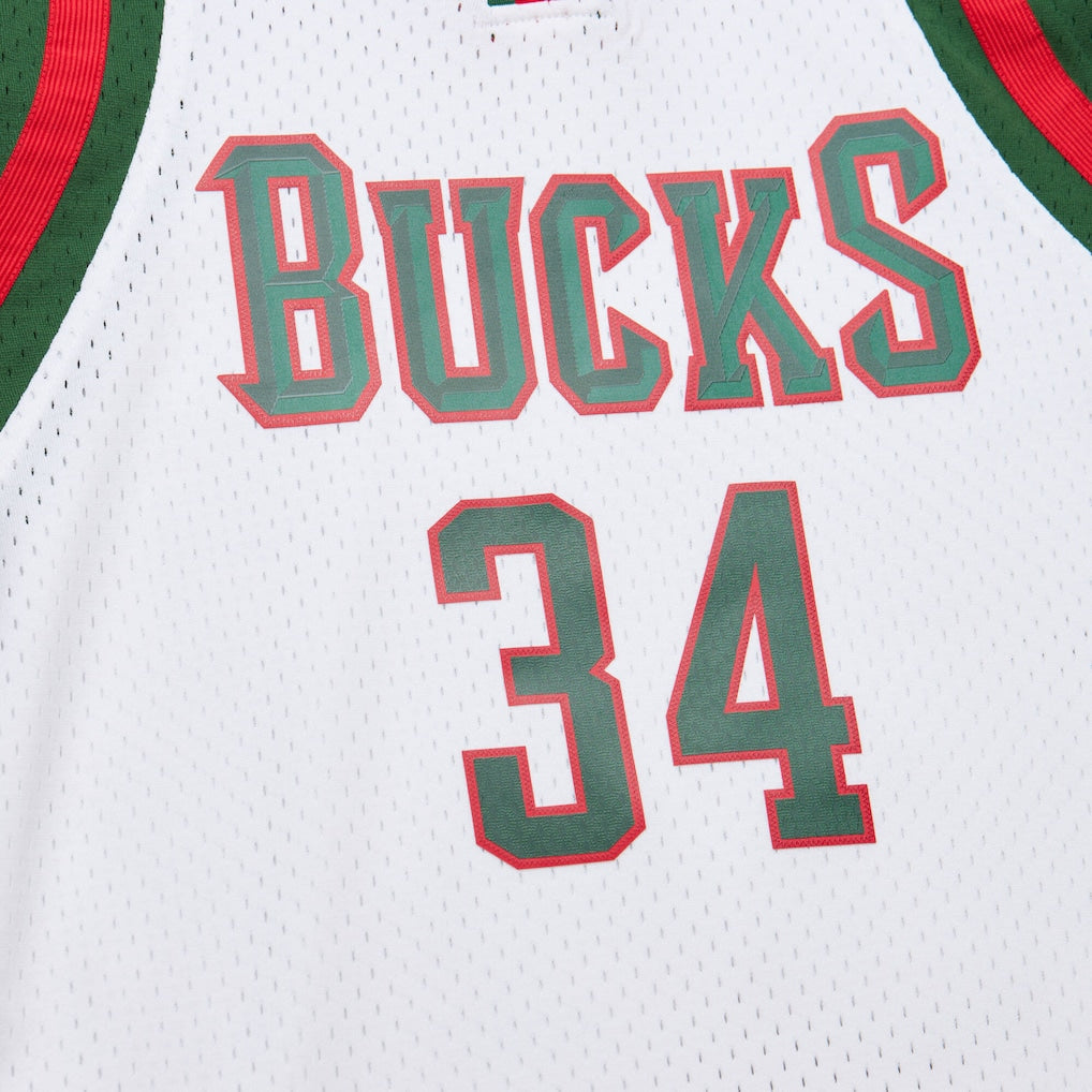 Milwaukee Bucks - Giannis Antetokounmpo 2013 White Swingman Jersey