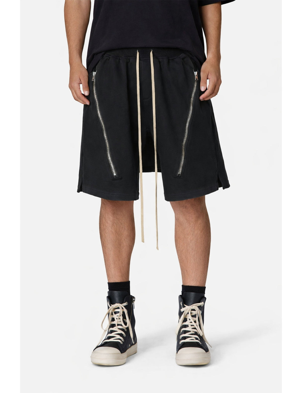 UNDEVELOPED Noir Zip Drawstring Cargo Shorts
