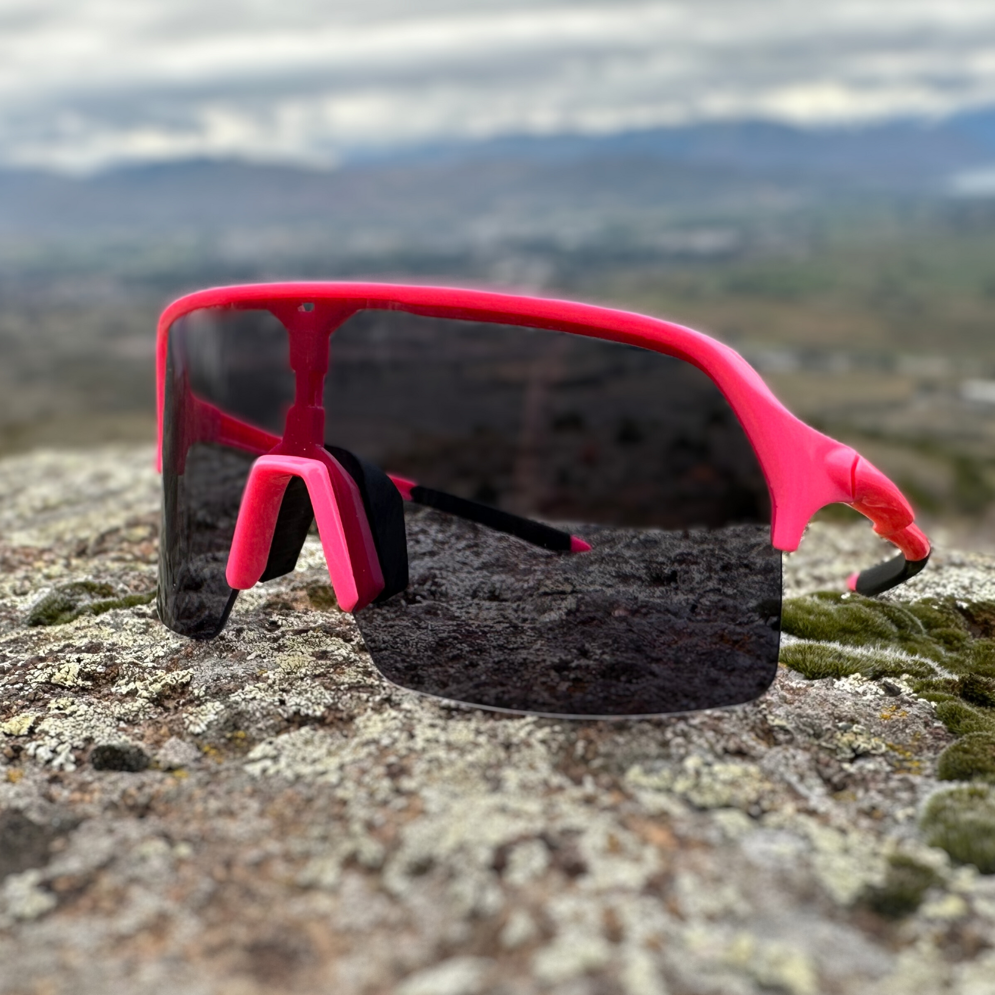Eastern Outer High Star™ Bike & Run - Photochromic Lens - Mann