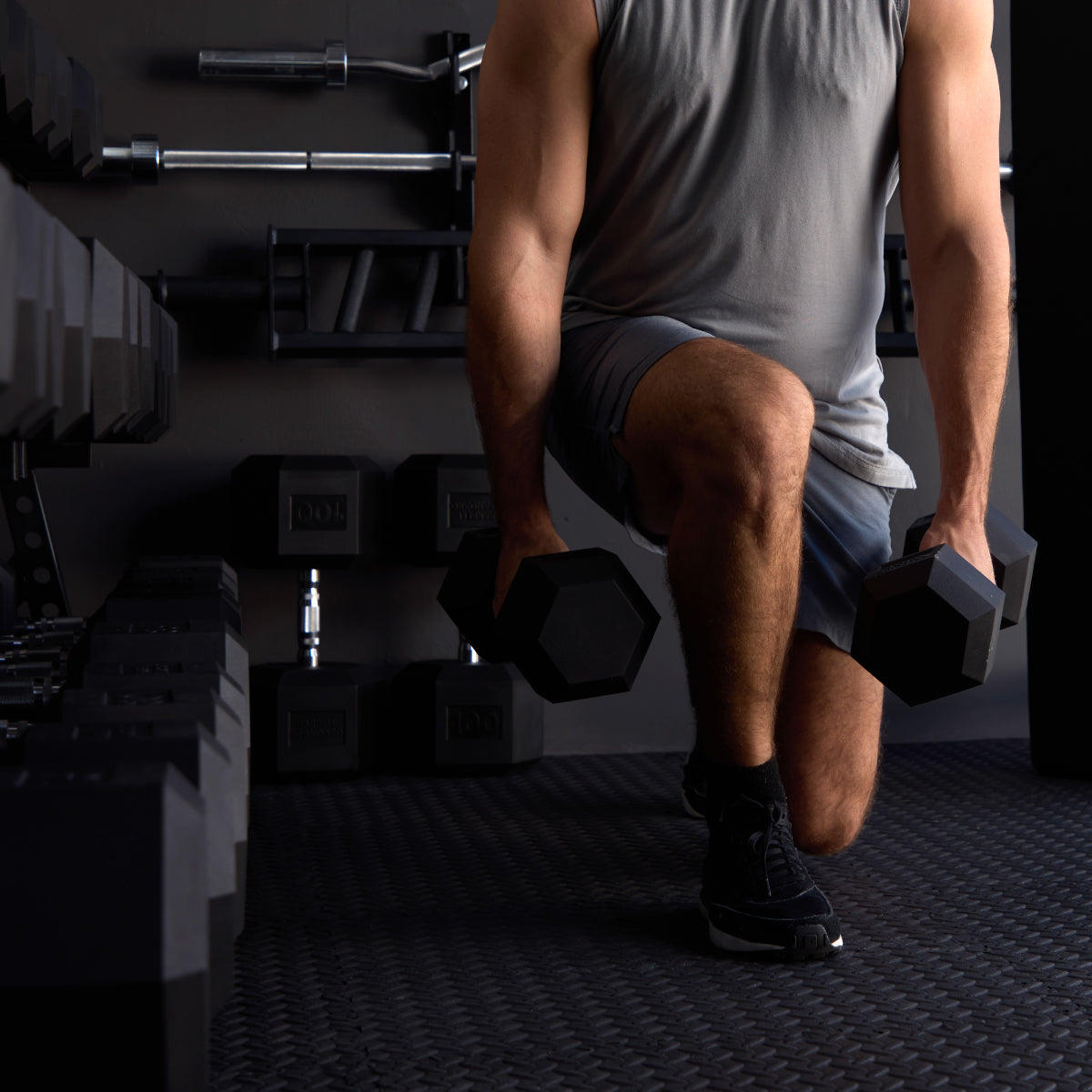 Barbell Standard - Three-Tier Dumbbell Rack - Mann