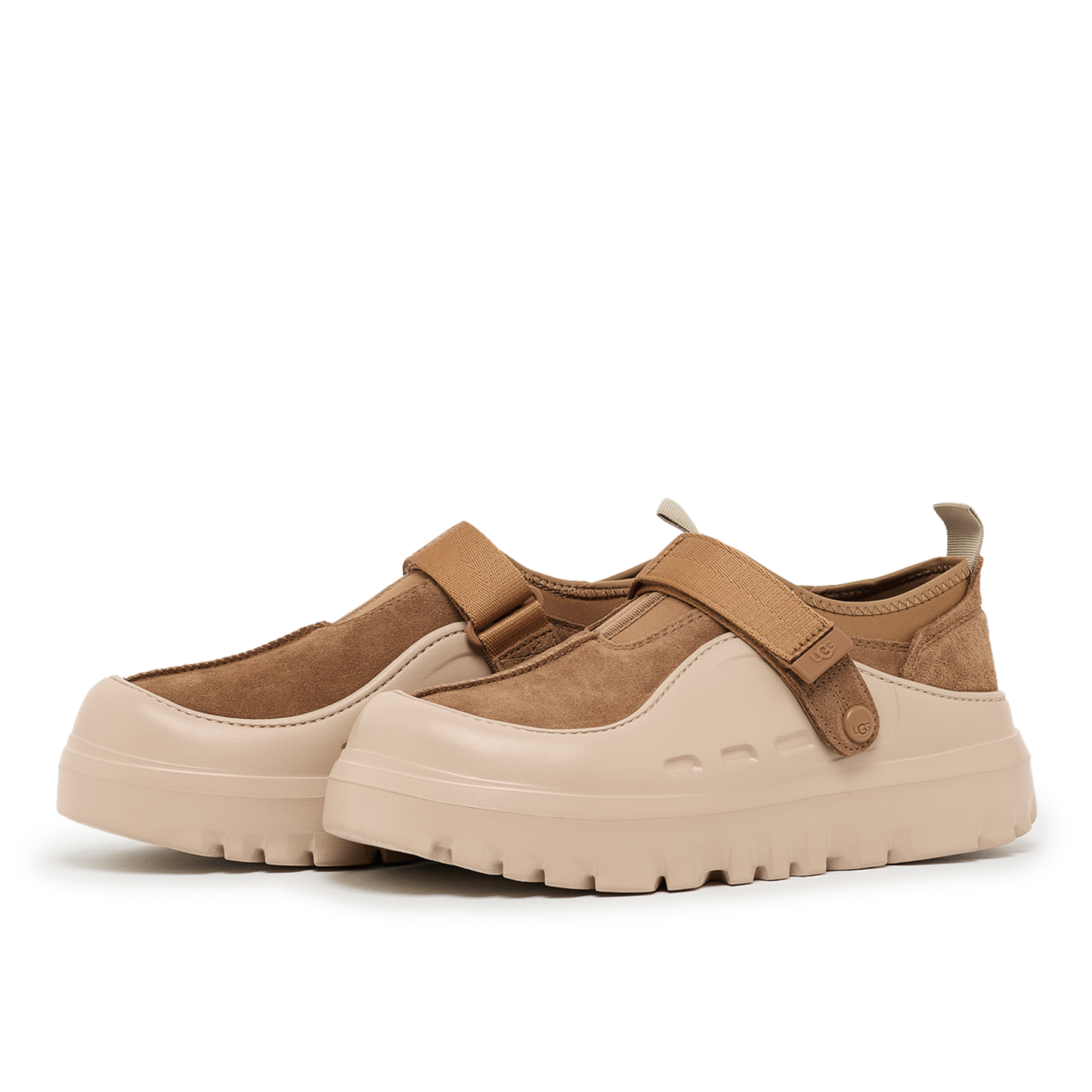 UGG PeakMod Lowcut 'Chestnut'