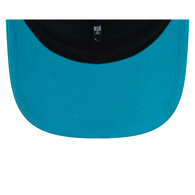 Miami Dolphins - 9Seventy Patch Stretch-Snap Trucker Hat, New Era - Mann