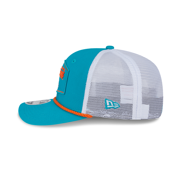Miami Dolphins - 9Seventy Patch Stretch-Snap Trucker Hat, New Era - Mann