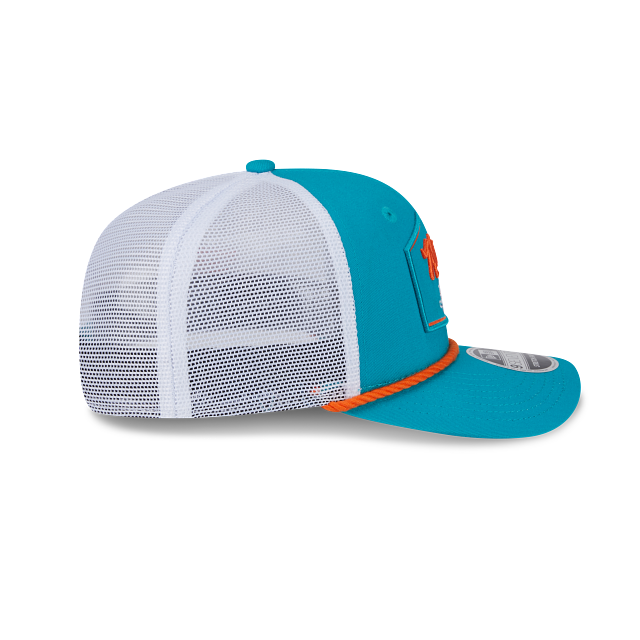 Miami Dolphins - 9Seventy Patch Stretch-Snap Trucker Hat, New Era - Mann