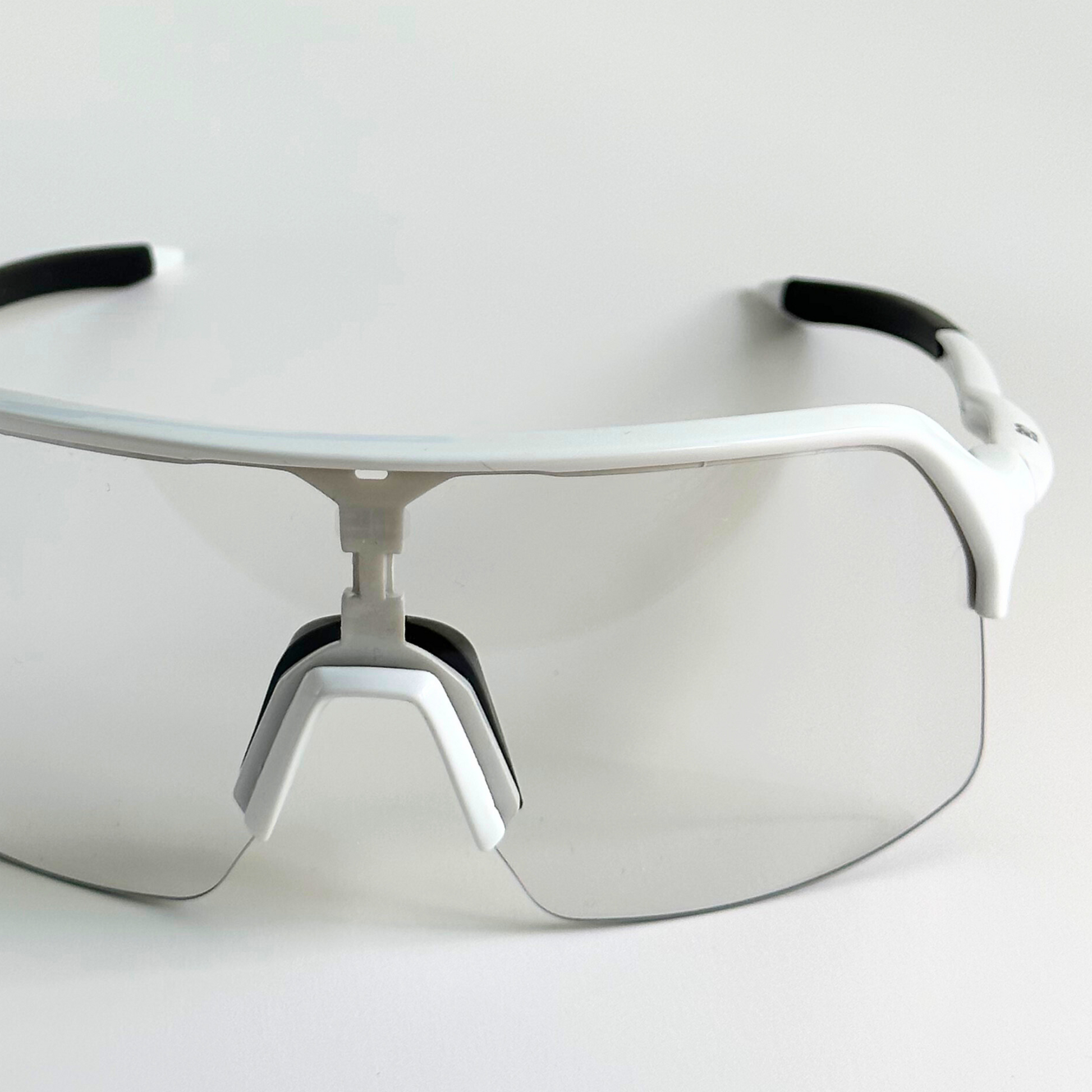 Eastern Outer High Star™ Bike & Run - Photochromic Lens - Mann